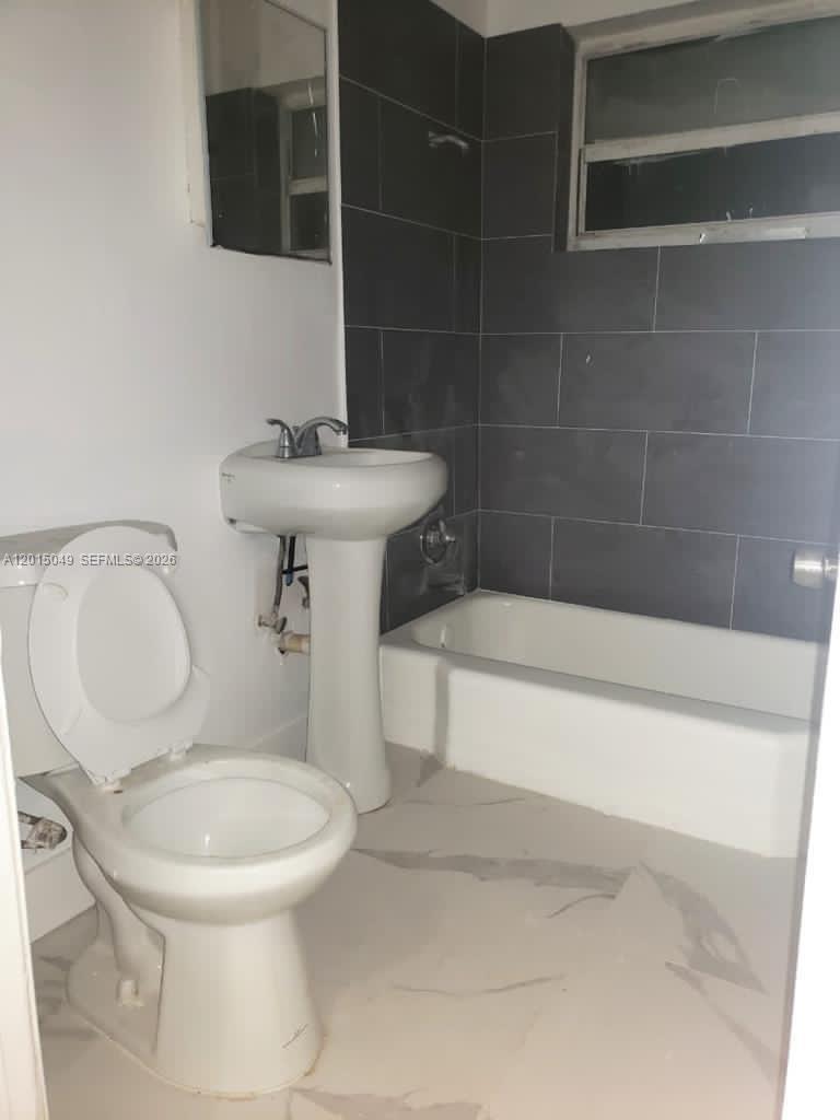 PRAMAR - Residential Lease