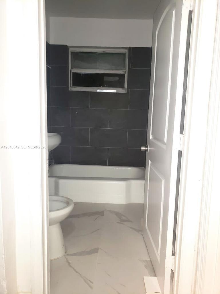 PRAMAR - Residential Lease
