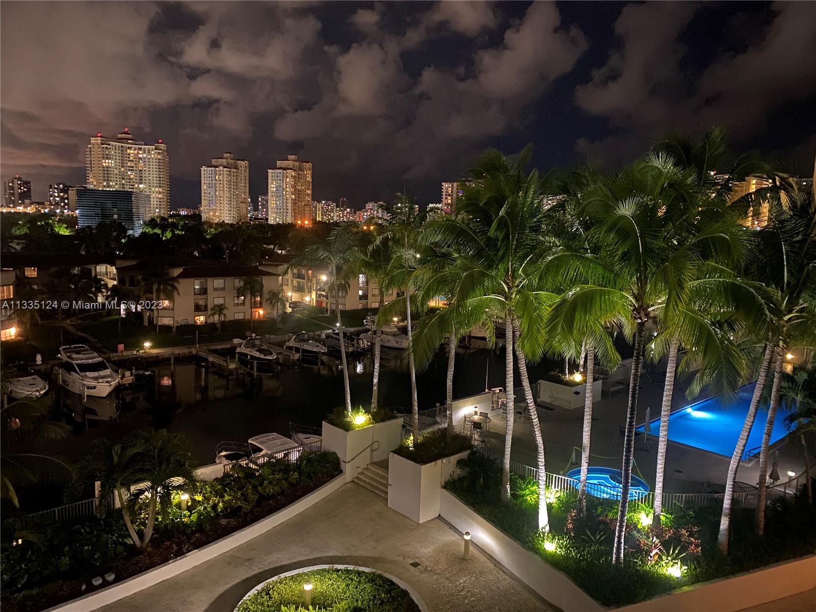 THIS 1 BEDROOM, 2 BATH CONDO IN UPTOWN MARINA LOFTS WILL NOT LAST! FRESHLY PAINTED WITH VIEWS OVERLOOKING THE MARINA & POOL AREA. MUST SEE! This building offers a range of amenities including a heated pool, hot tub, fitness center, sauna/steam room, tennis & basketball court, business center, valet parking, 24 hour security, private marina, and a lounge. Pet friendly. Basic cable and internet are include