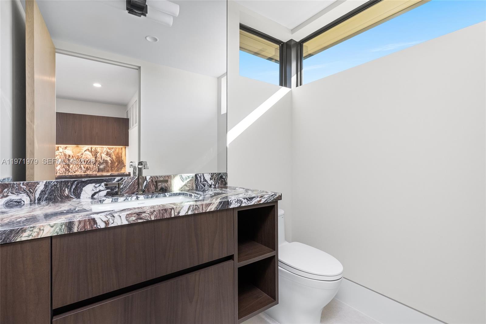 ISLA BAHIA - Residential