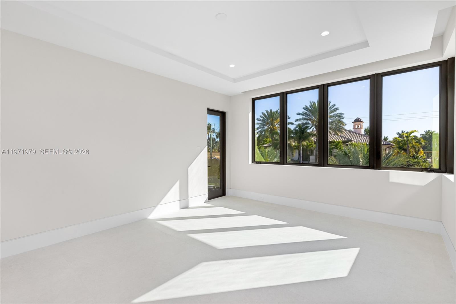 ISLA BAHIA - Residential