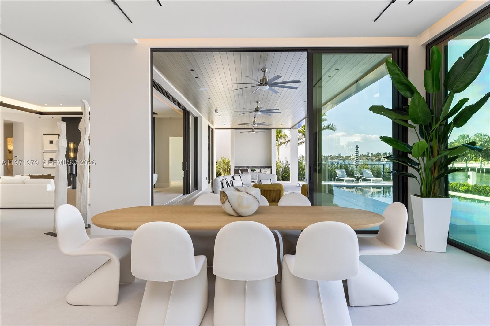 ISLA BAHIA - Residential