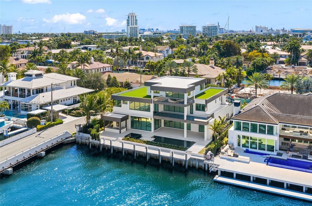 Photo of 23 Isla Bahia Dr, Fort Lauderdale, FL 33316 (MLS # A11971979)