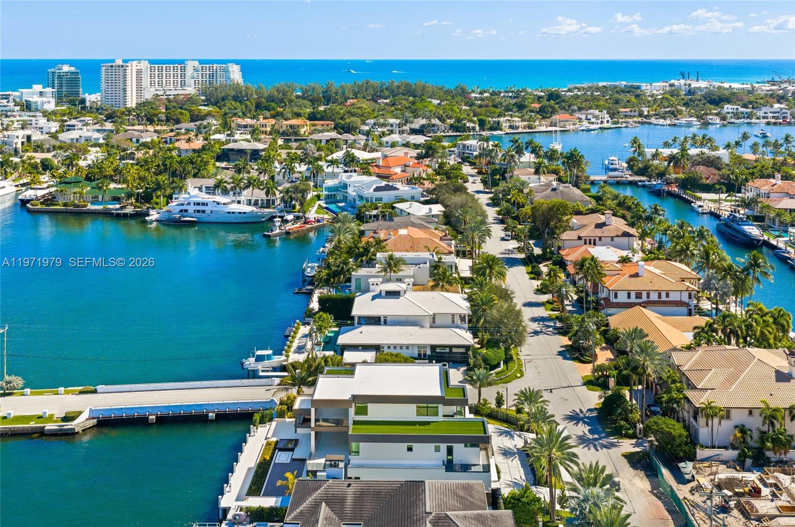 ISLA BAHIA - Residential