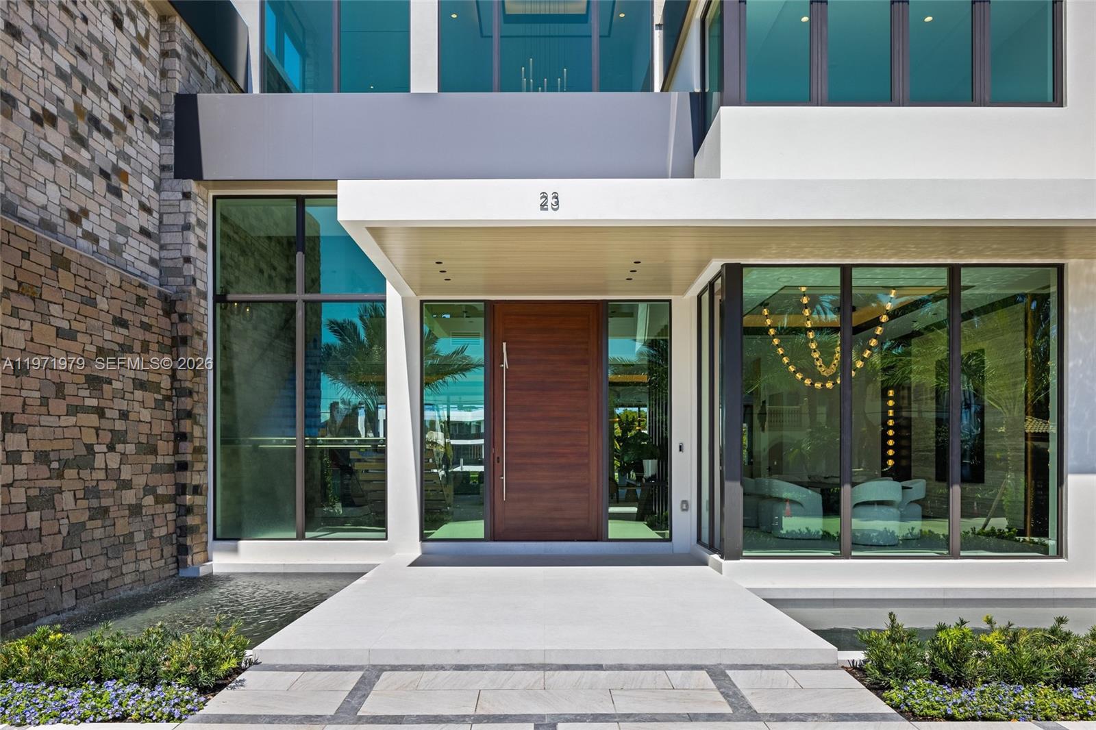 ISLA BAHIA - Residential