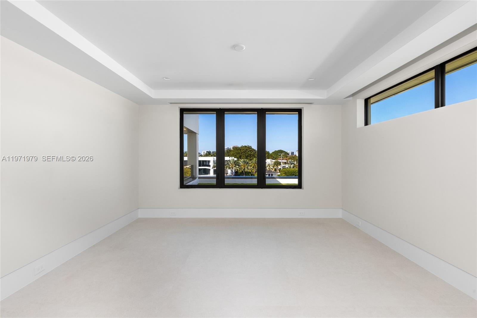 ISLA BAHIA - Residential