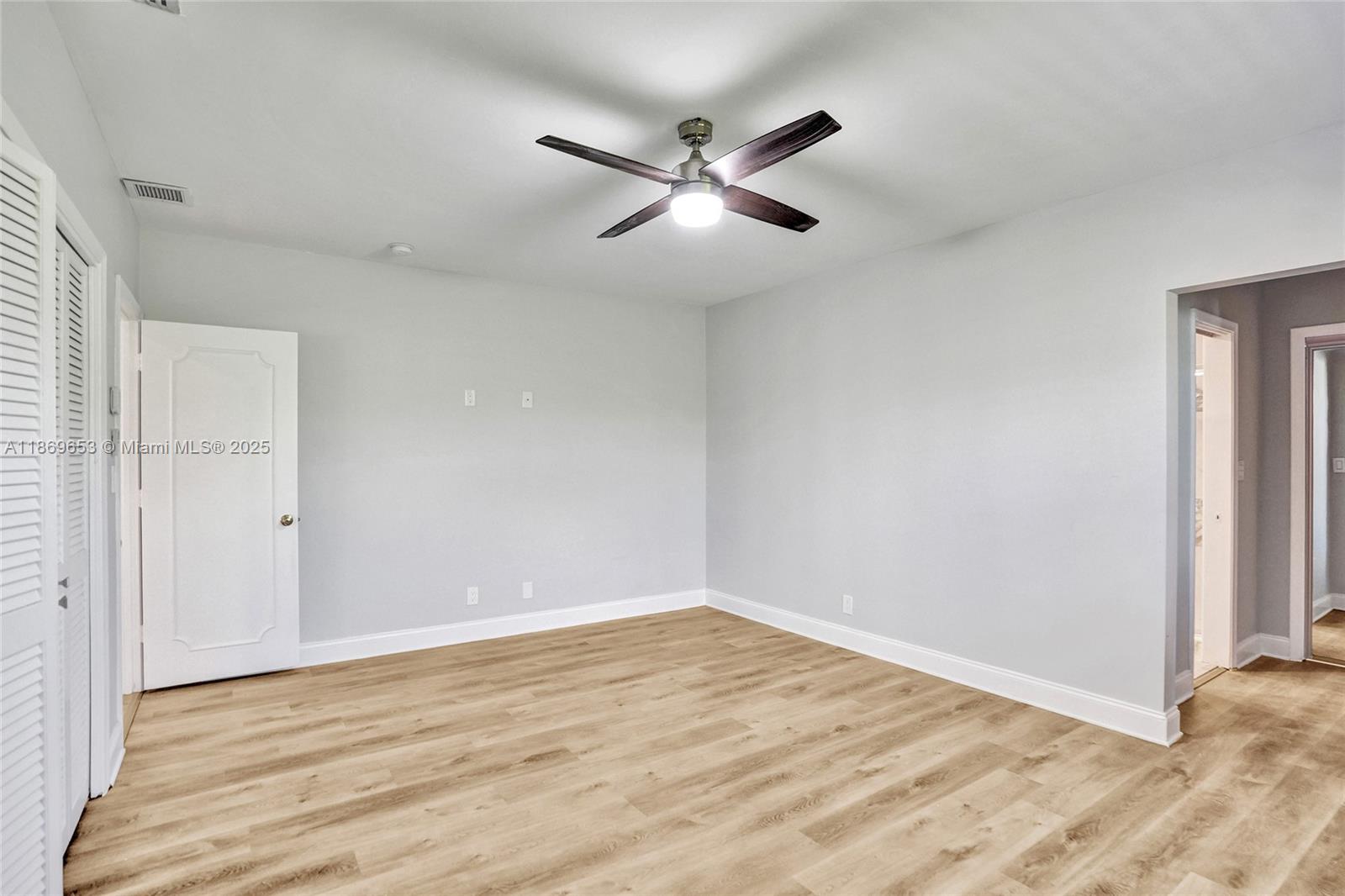 IMPERIAL POINT 2 SEC - Residential Lease