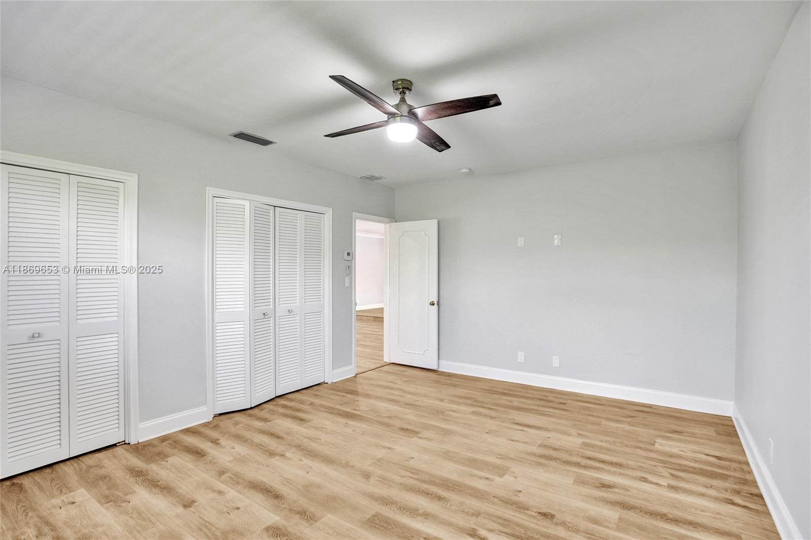 IMPERIAL POINT 2 SEC - Residential Lease