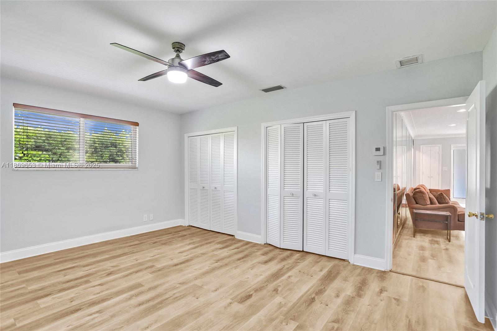 IMPERIAL POINT 2 SEC - Residential Lease