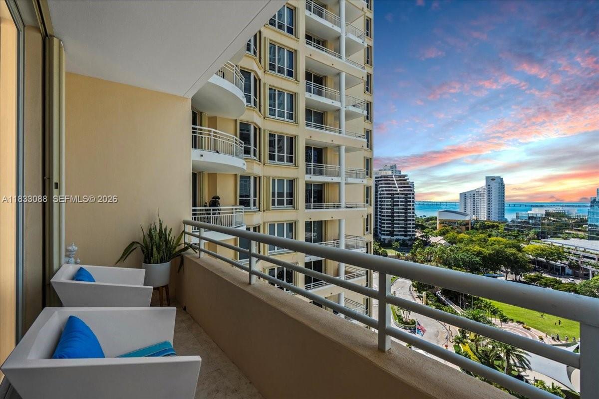 ONE TEQUESTA POINT CONDO - Residential
