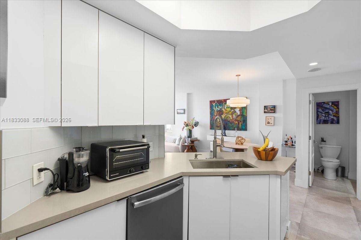 ONE TEQUESTA POINT CONDO - Residential