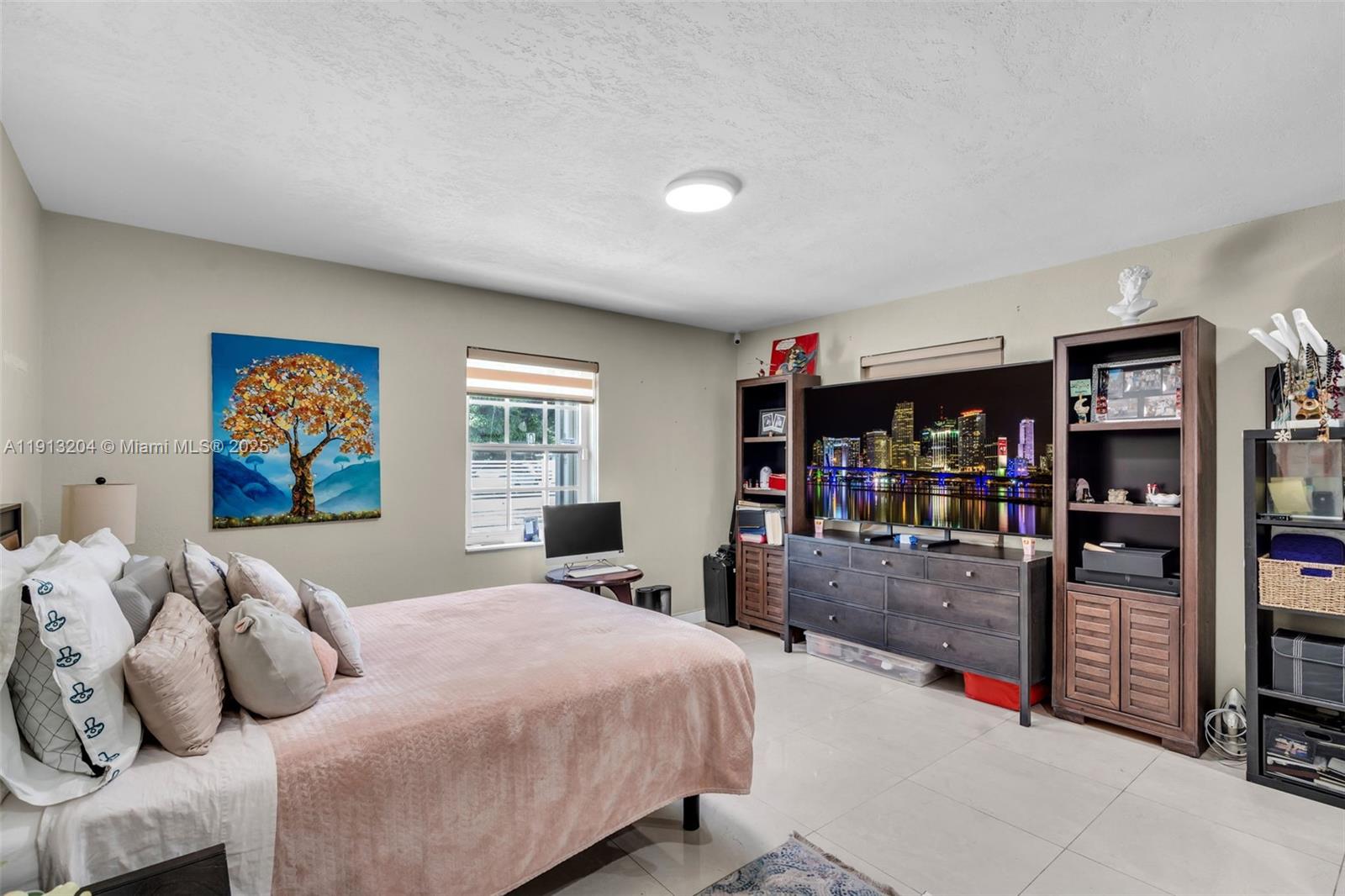 PARKERS SHORES - Residential