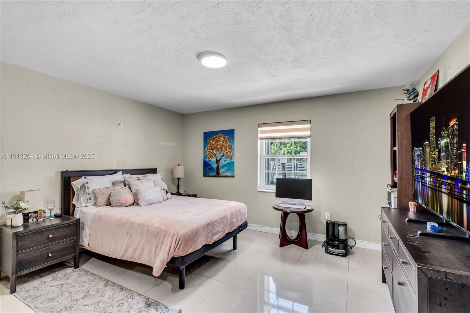 PARKERS SHORES - Residential