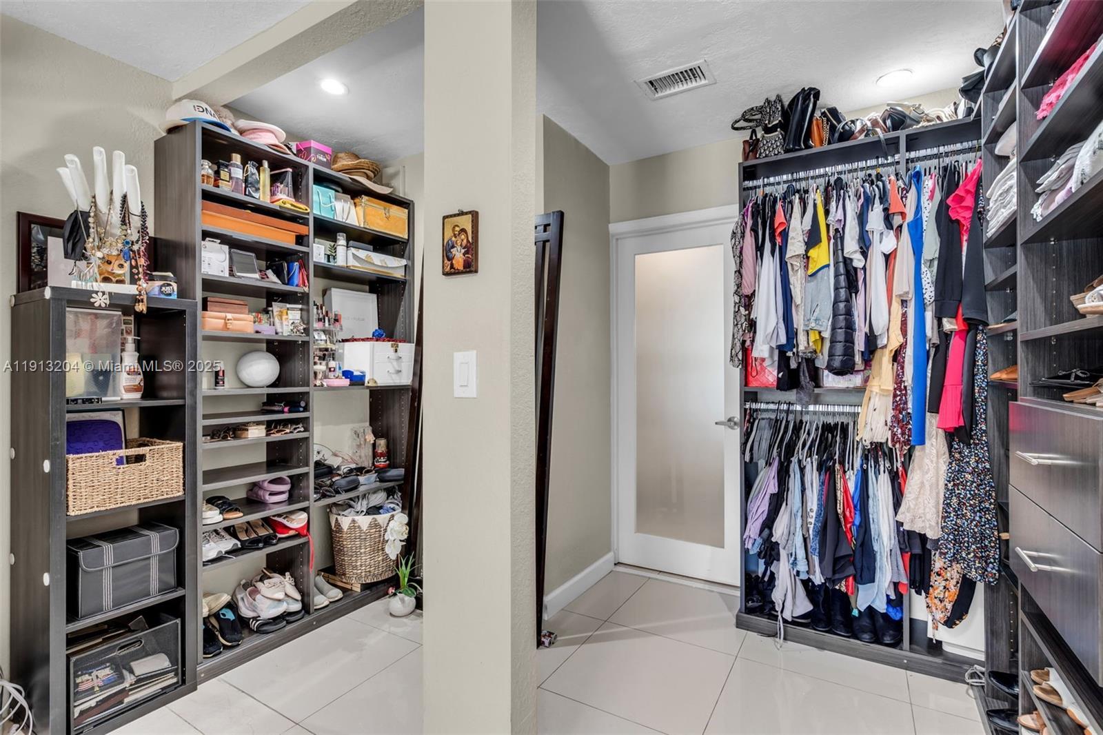 PARKERS SHORES - Residential