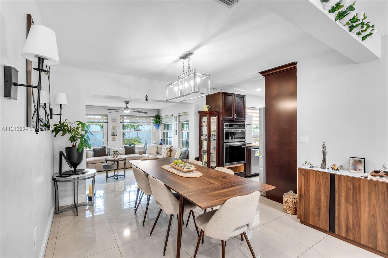 PARKERS SHORES - Residential