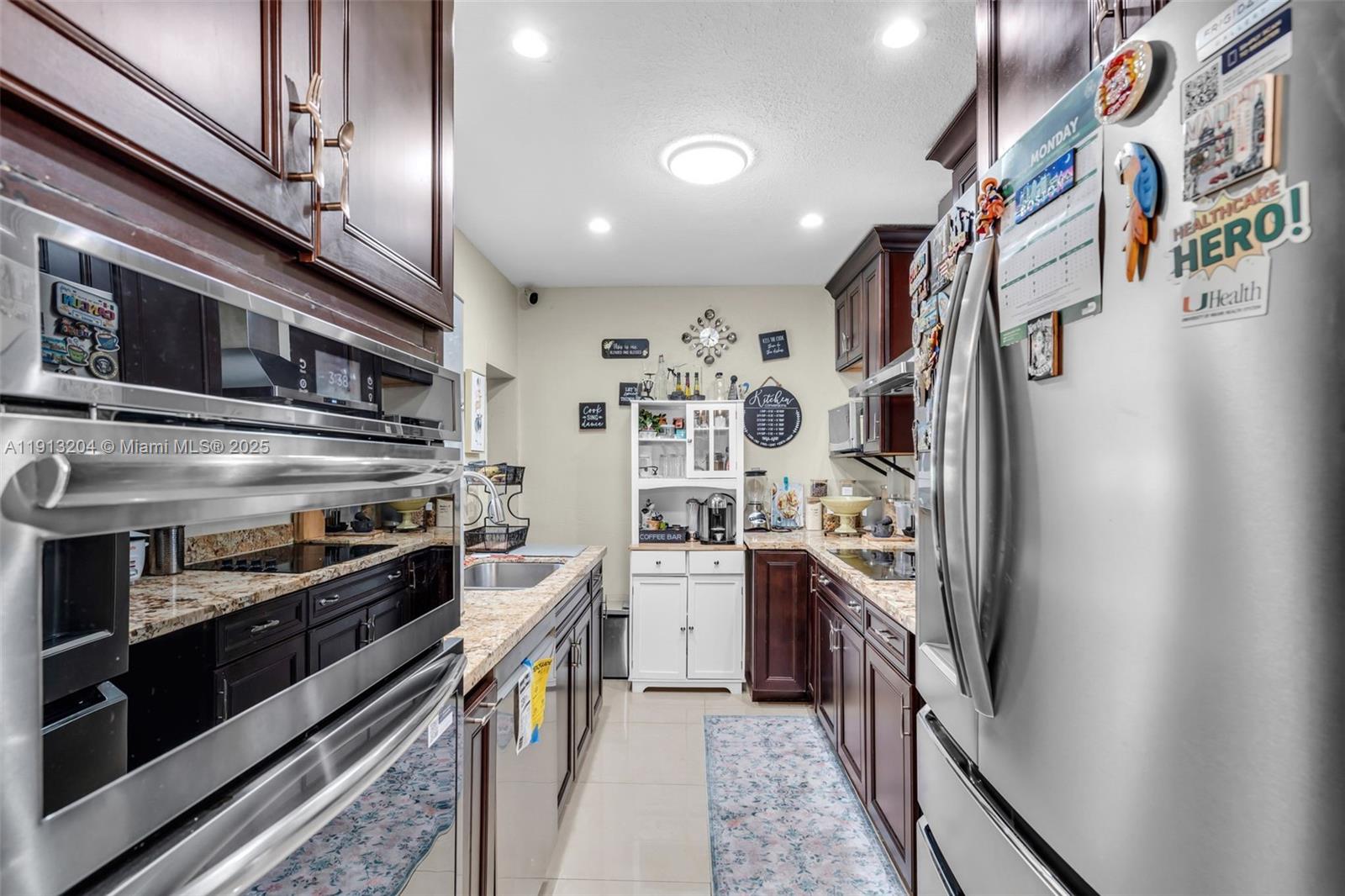 PARKERS SHORES - Residential