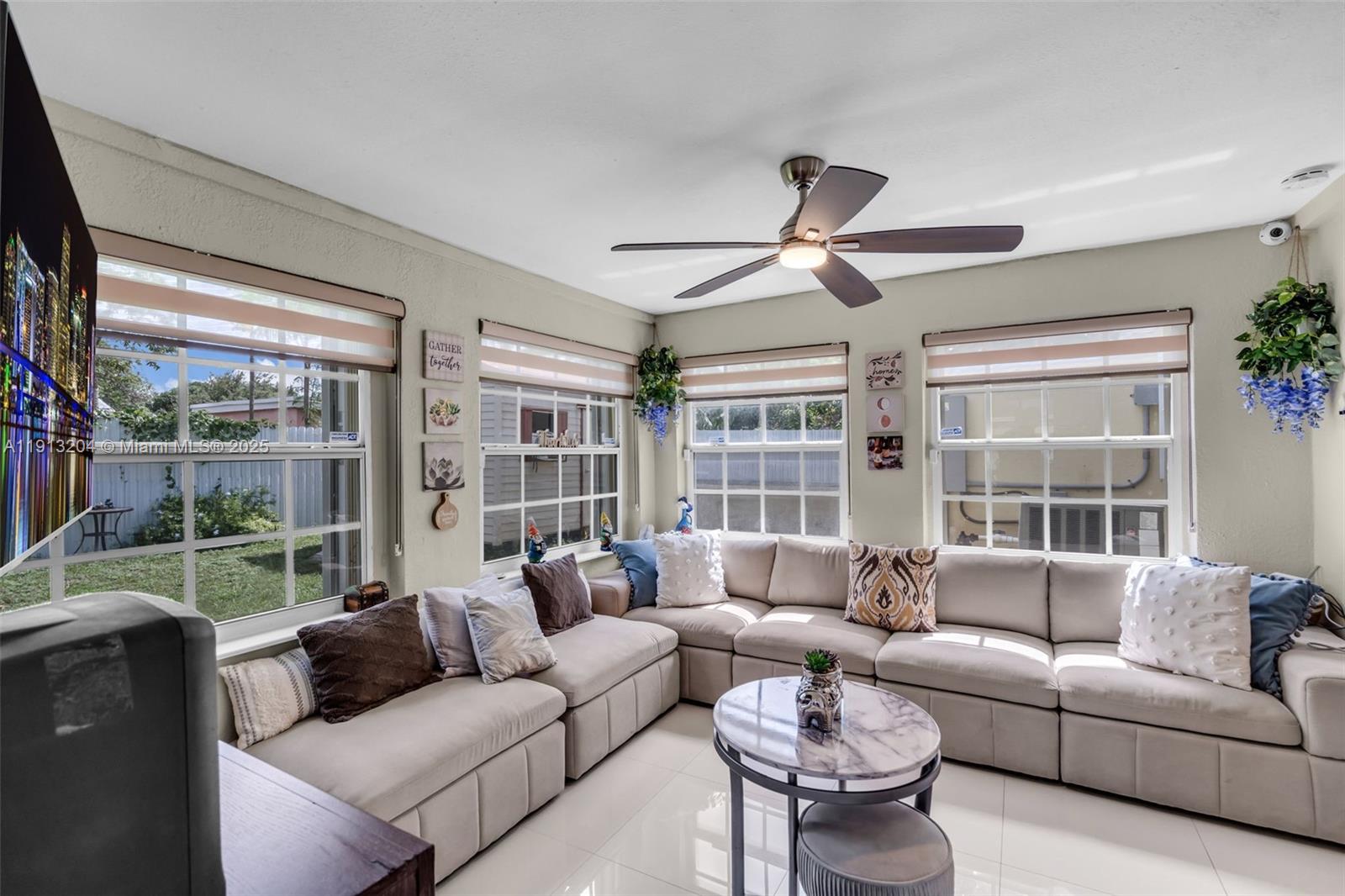 PARKERS SHORES - Residential