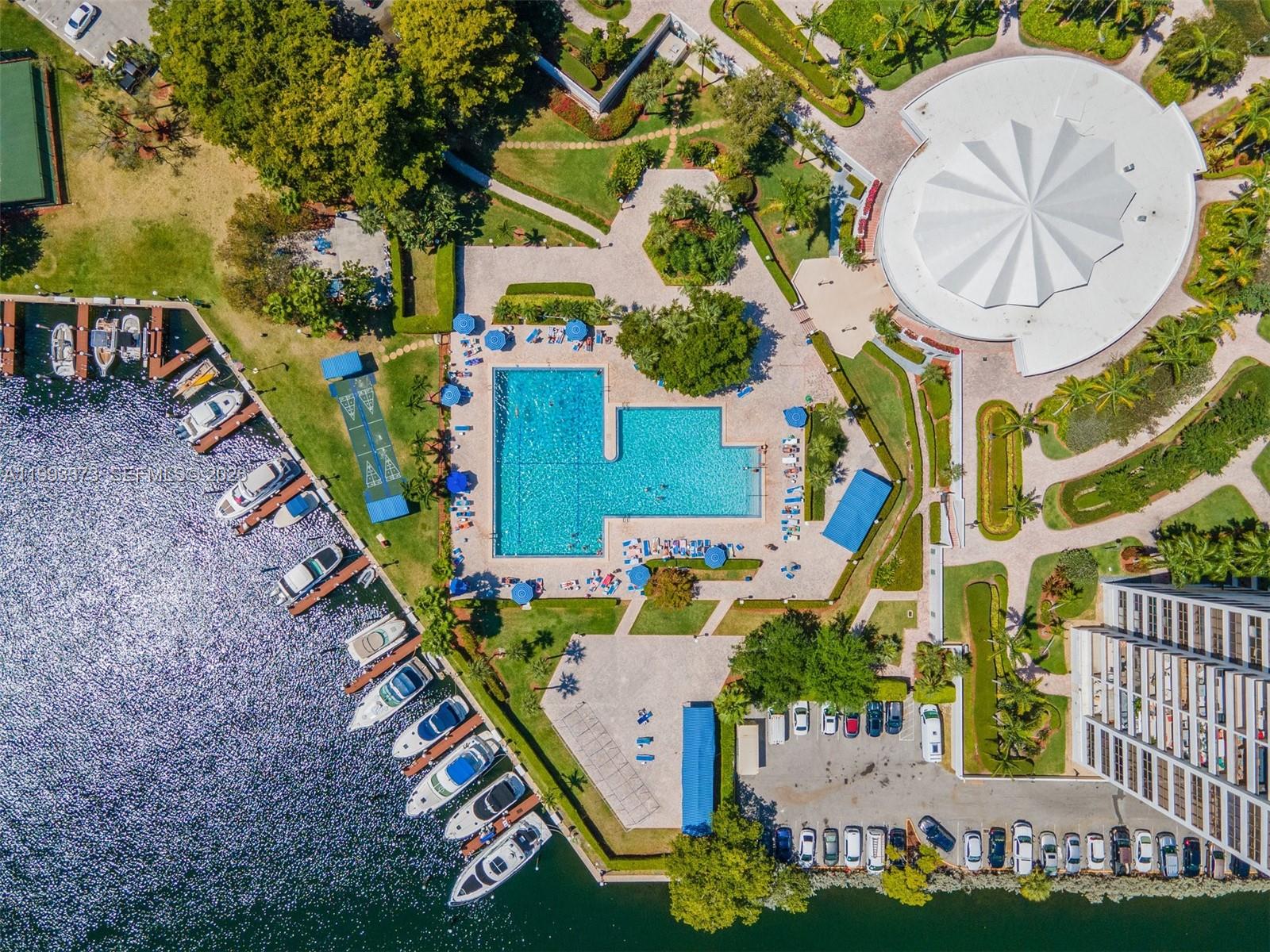 OLYMPUS CONDO PHASE - Residential