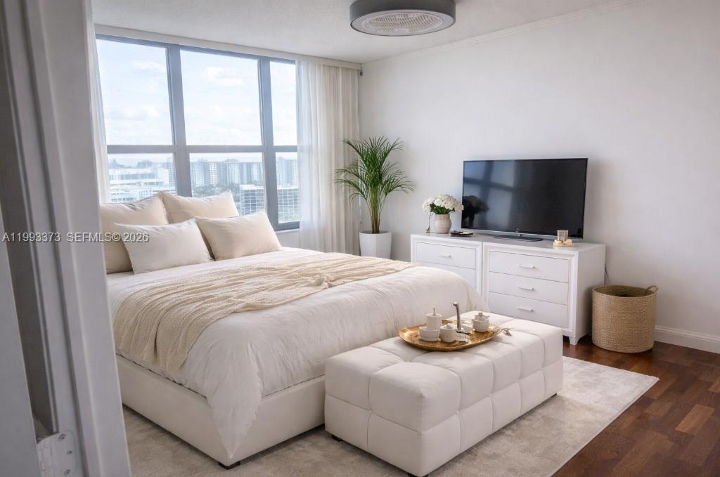 OLYMPUS CONDO PHASE - Residential