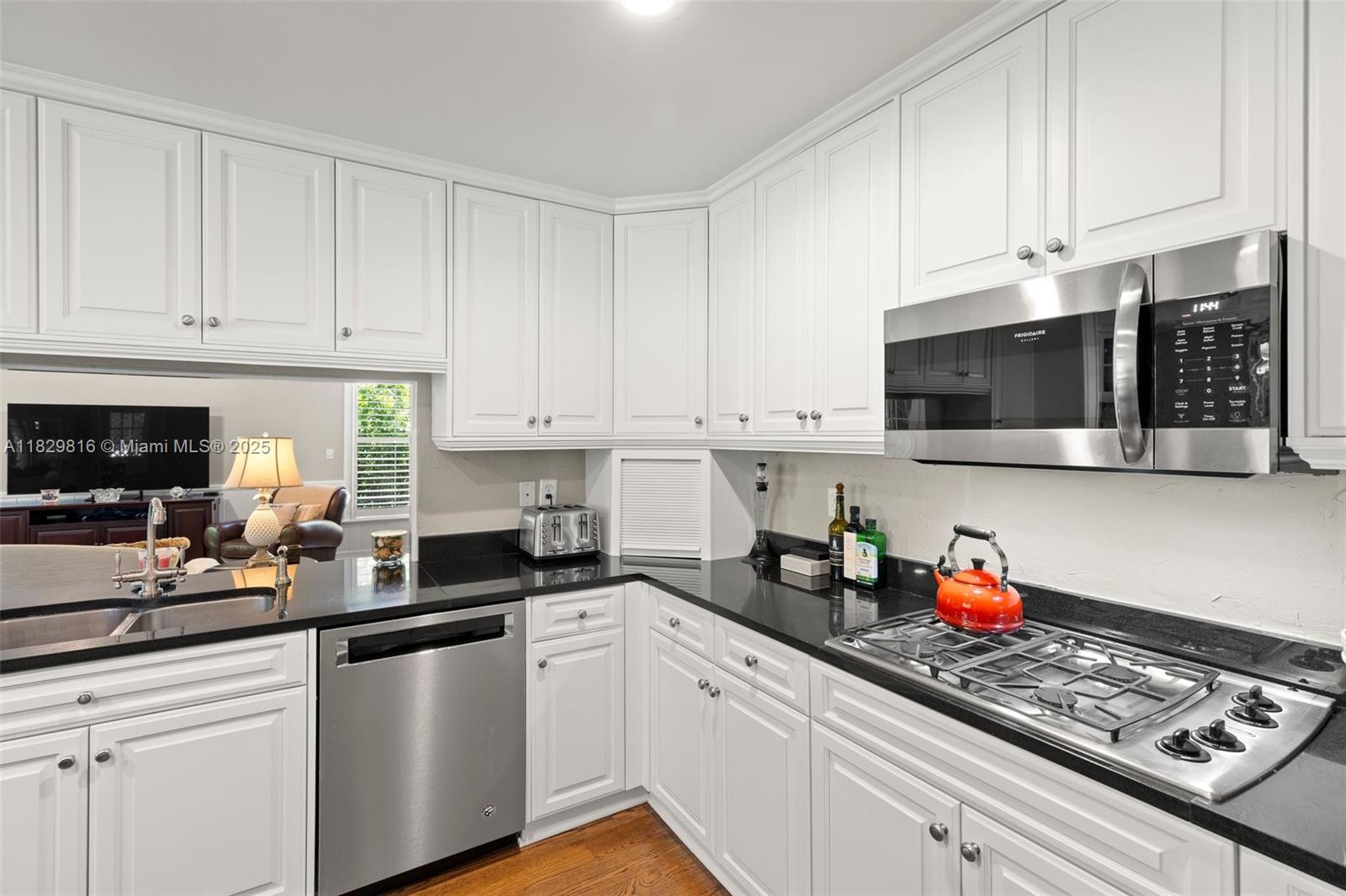 Villa Rosa Park - Residential