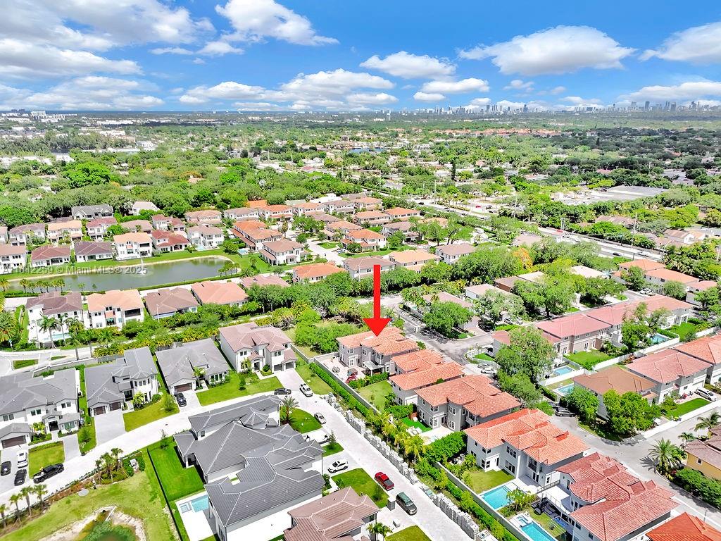 3521 Forest View Cir