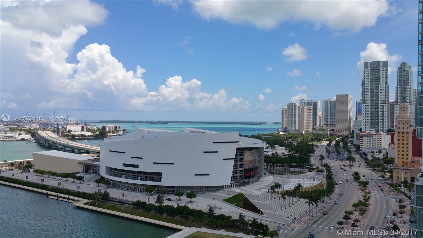 900 BISCAYNE BAY CONDO - Residential Lease