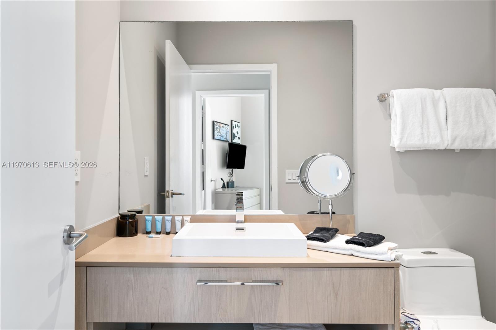 4111 SOUTH OCEAN DRIVE CO - Residential