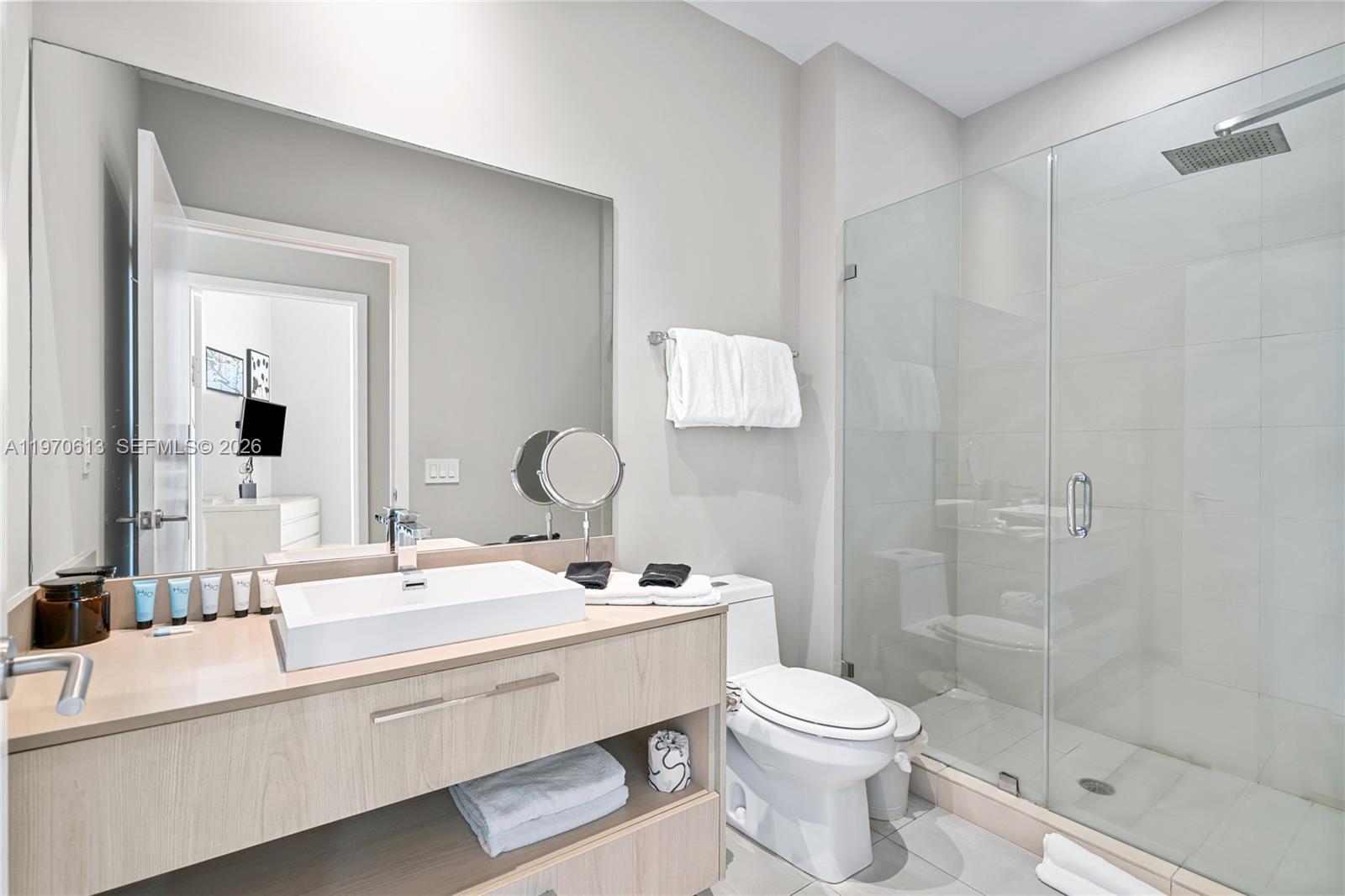 4111 SOUTH OCEAN DRIVE CO - Residential