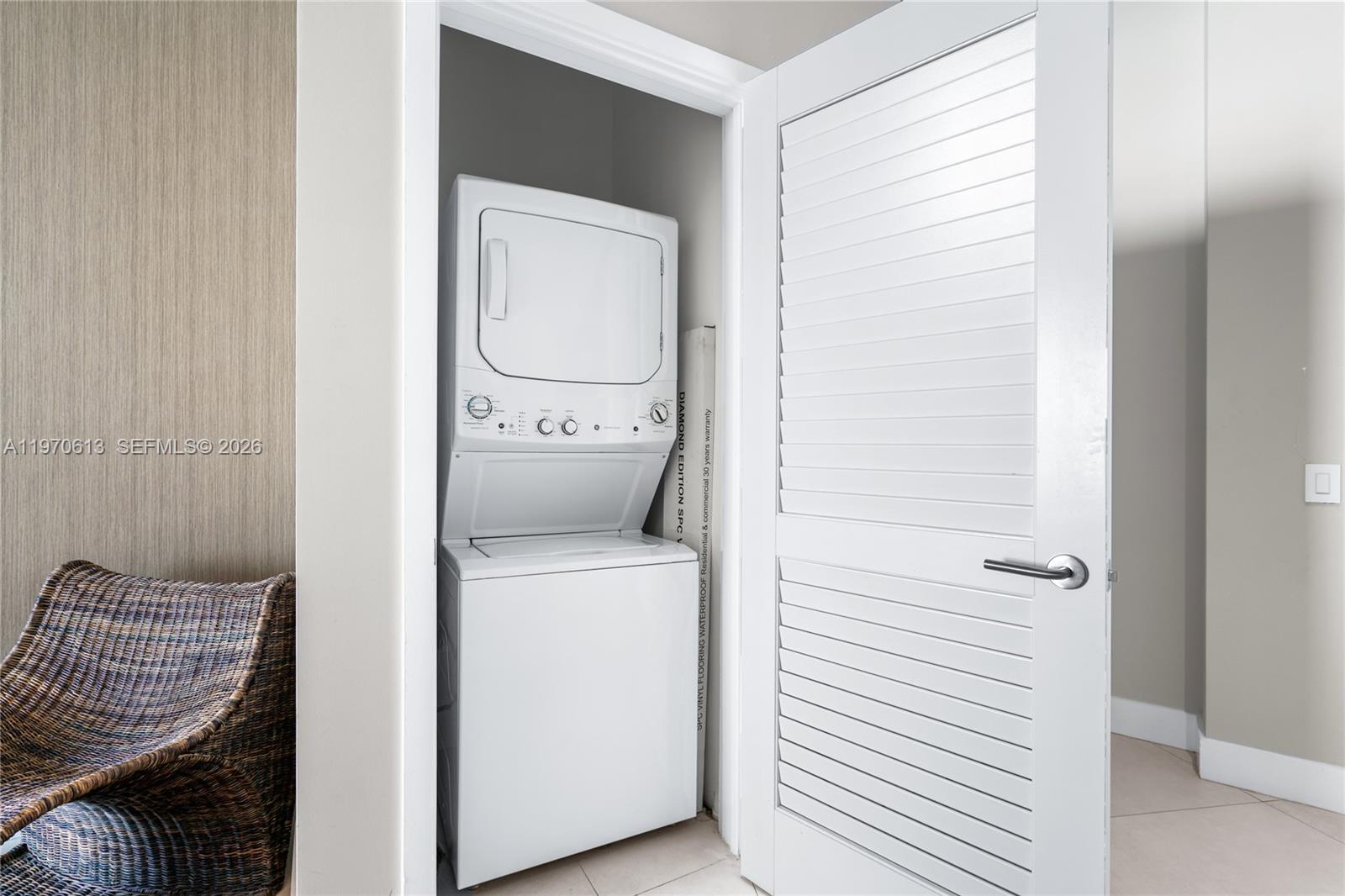 4111 SOUTH OCEAN DRIVE CO - Residential