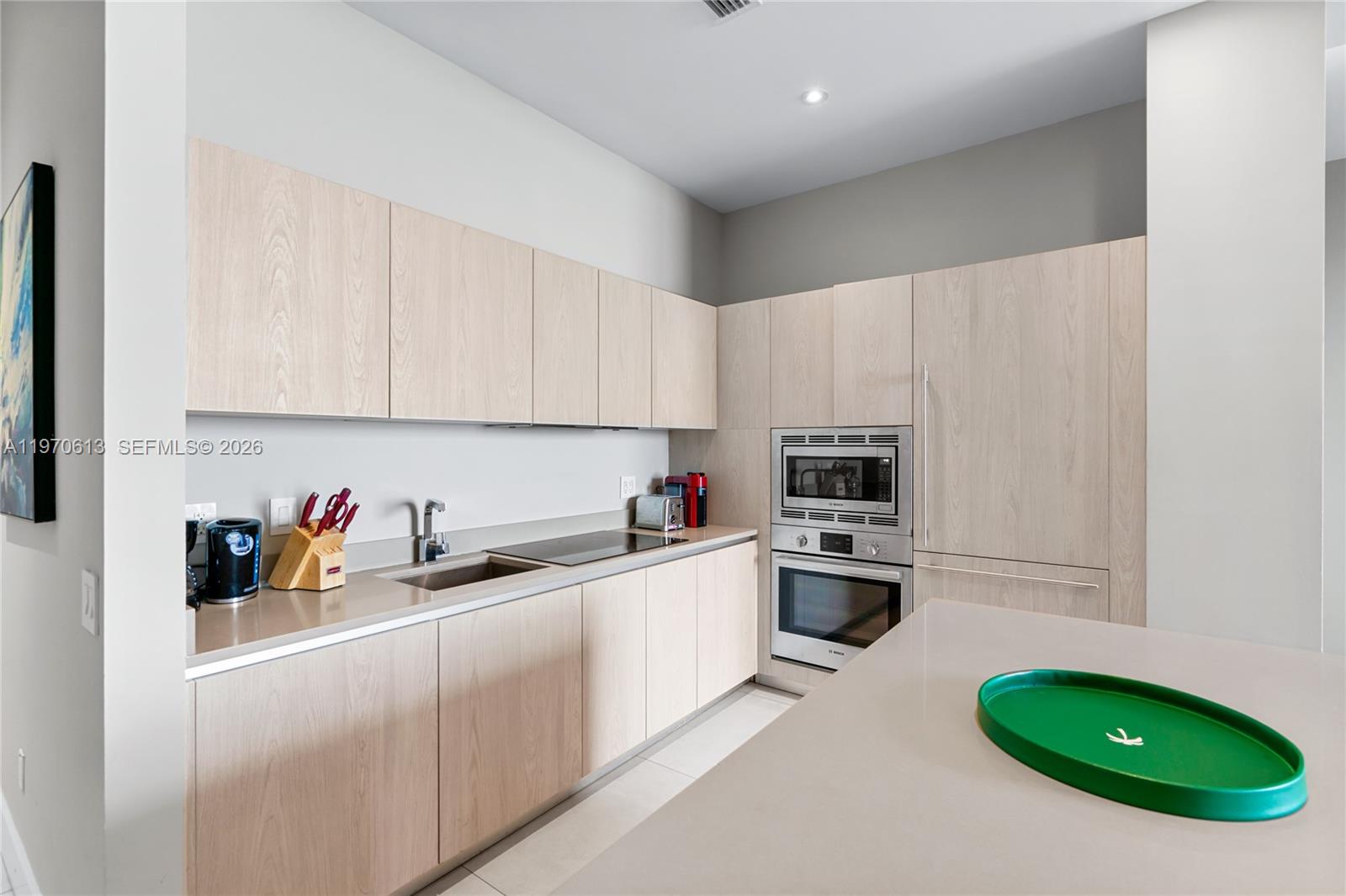 4111 SOUTH OCEAN DRIVE CO - Residential