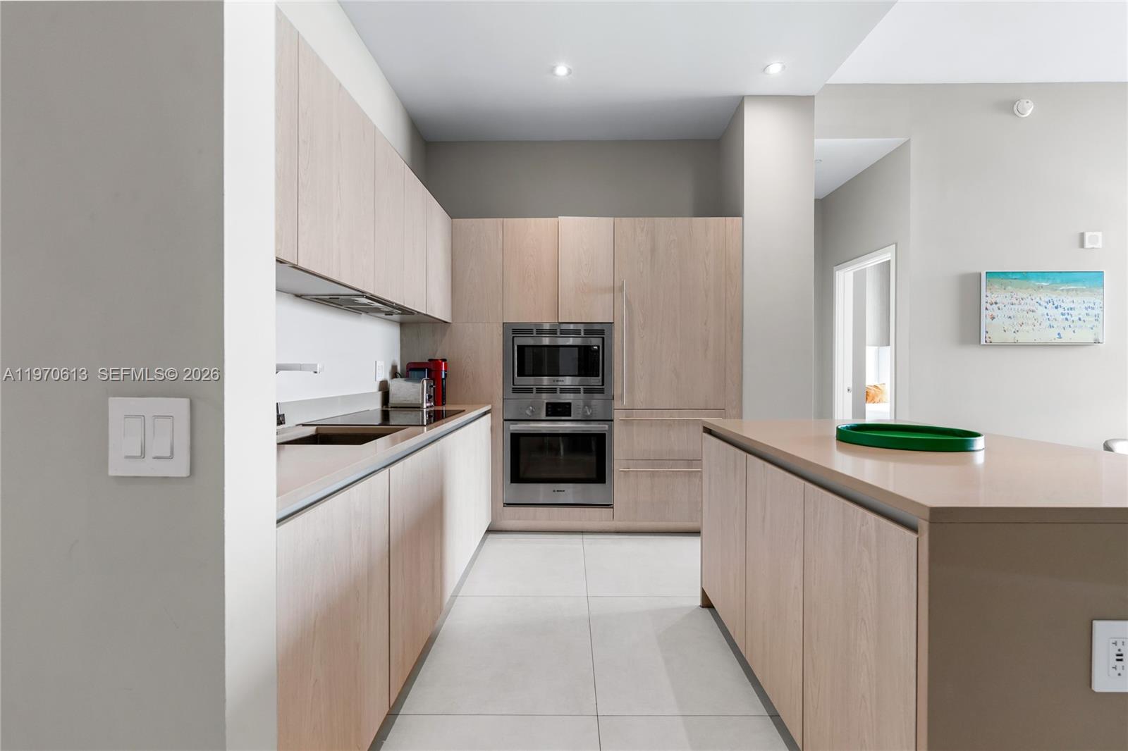 4111 SOUTH OCEAN DRIVE CO - Residential