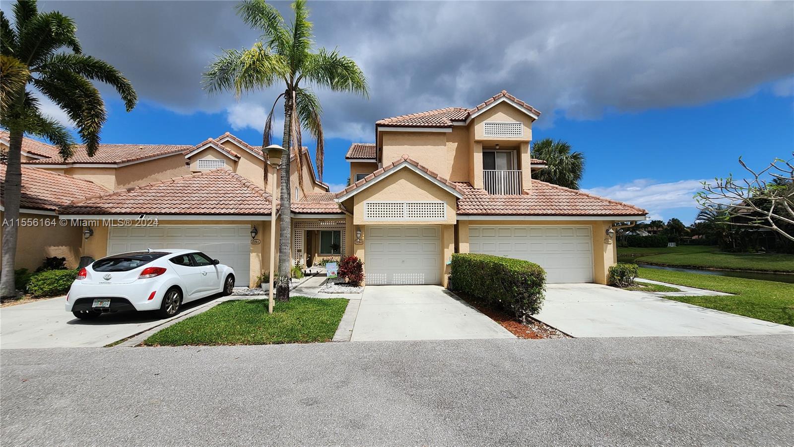 ISLES OF BOCA CONDOS ONE - Residential