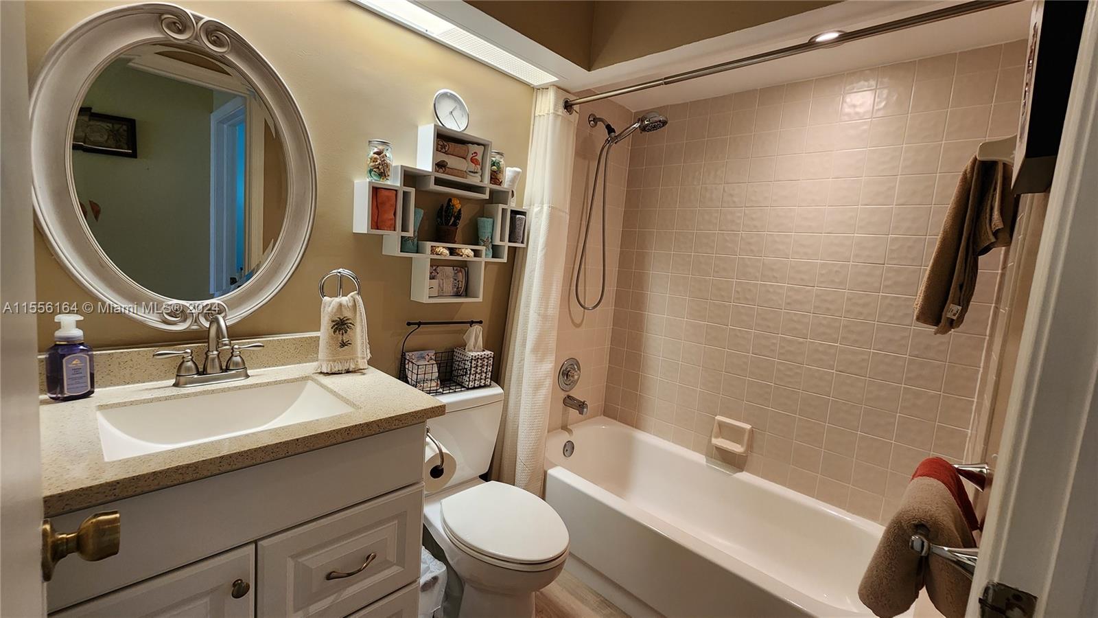 ISLES OF BOCA CONDOS ONE - Residential