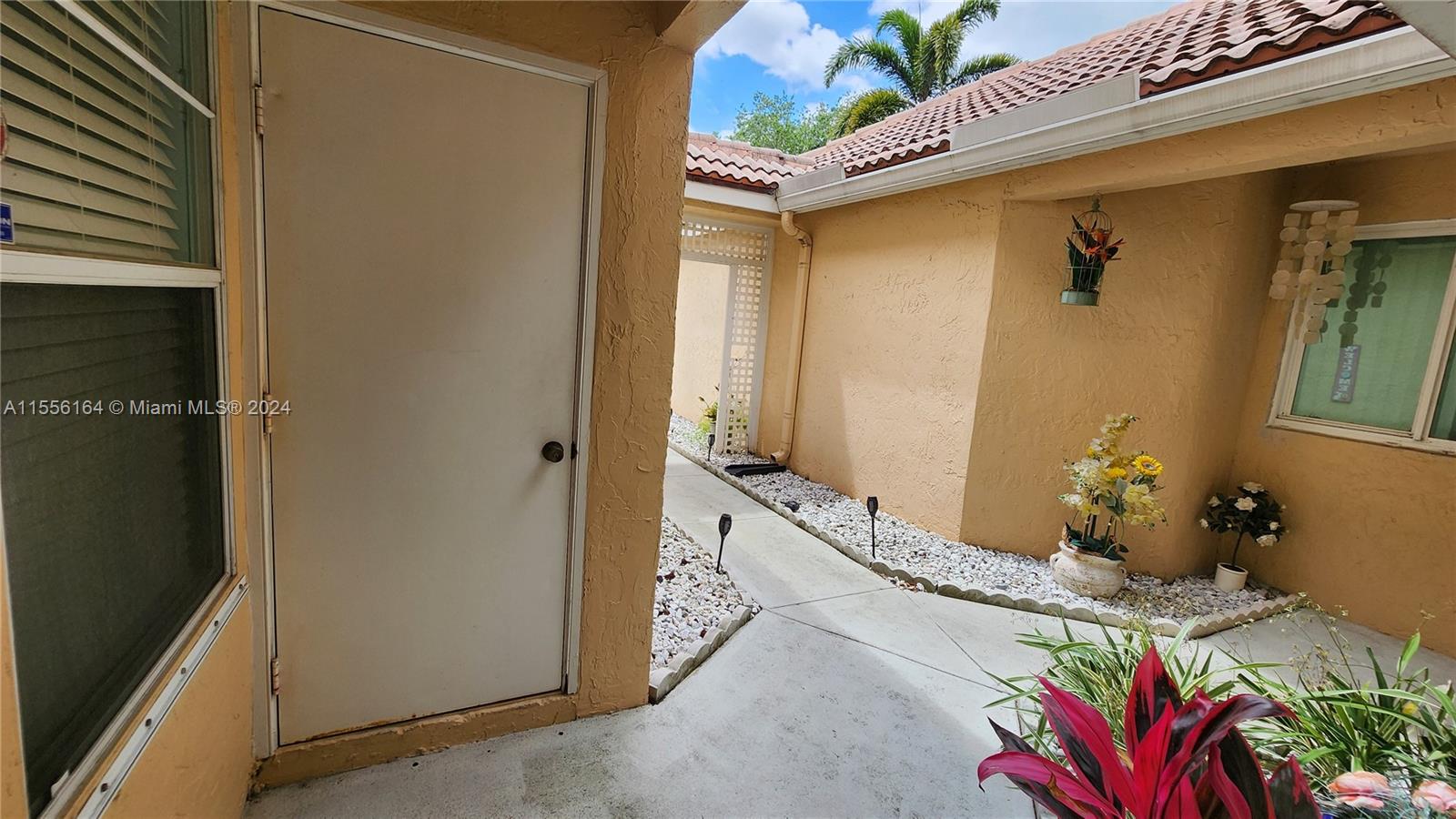 ISLES OF BOCA CONDOS ONE - Residential