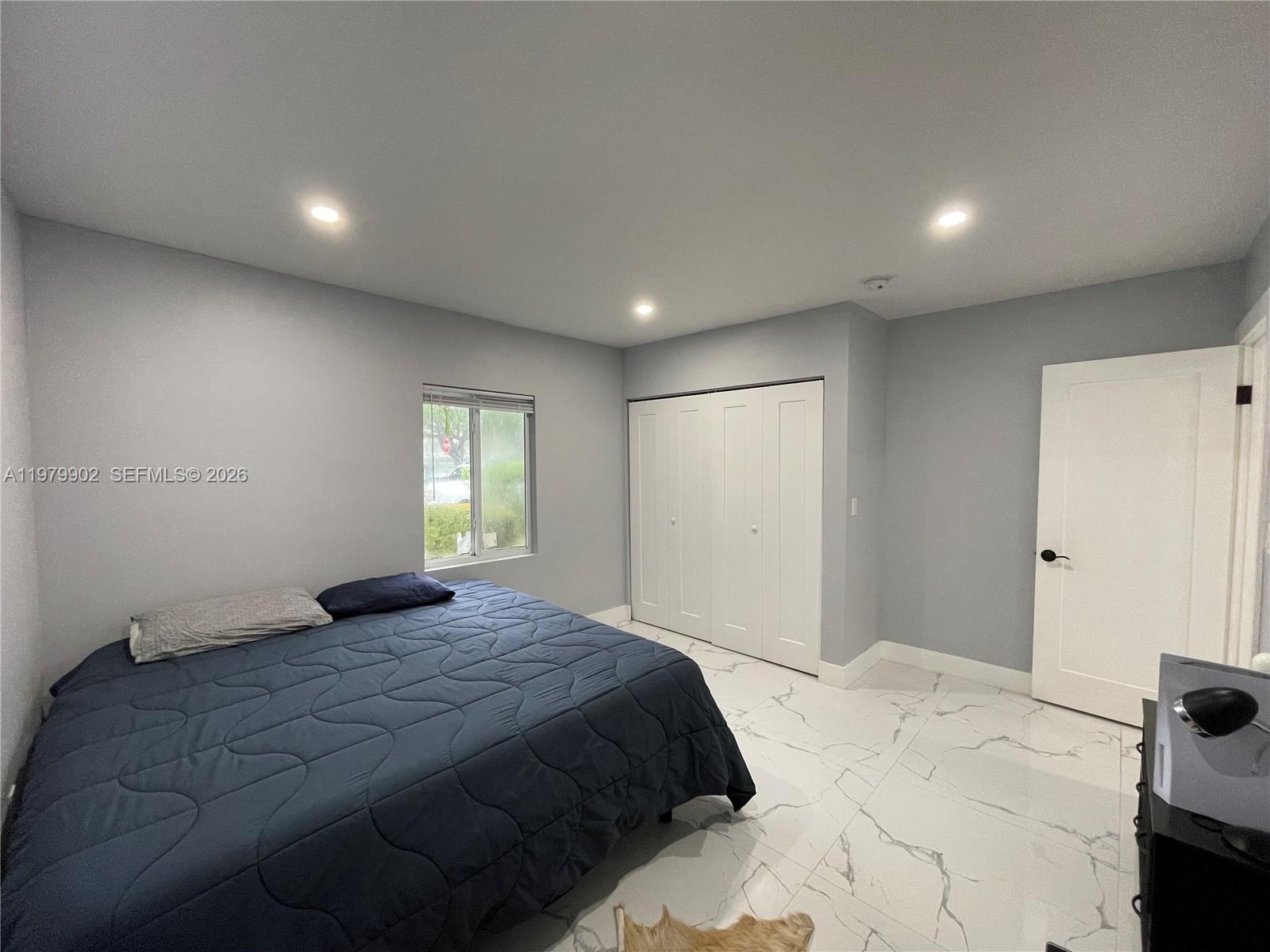 NORTH SHORE HEIGHTS - Residential