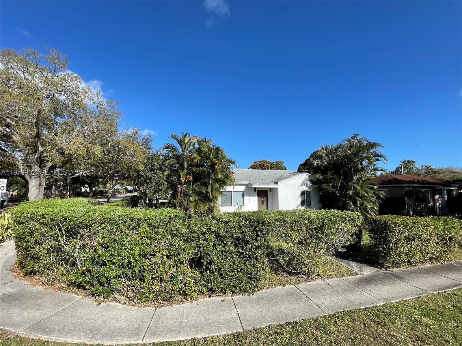 NORTH SHORE HEIGHTS - Residential