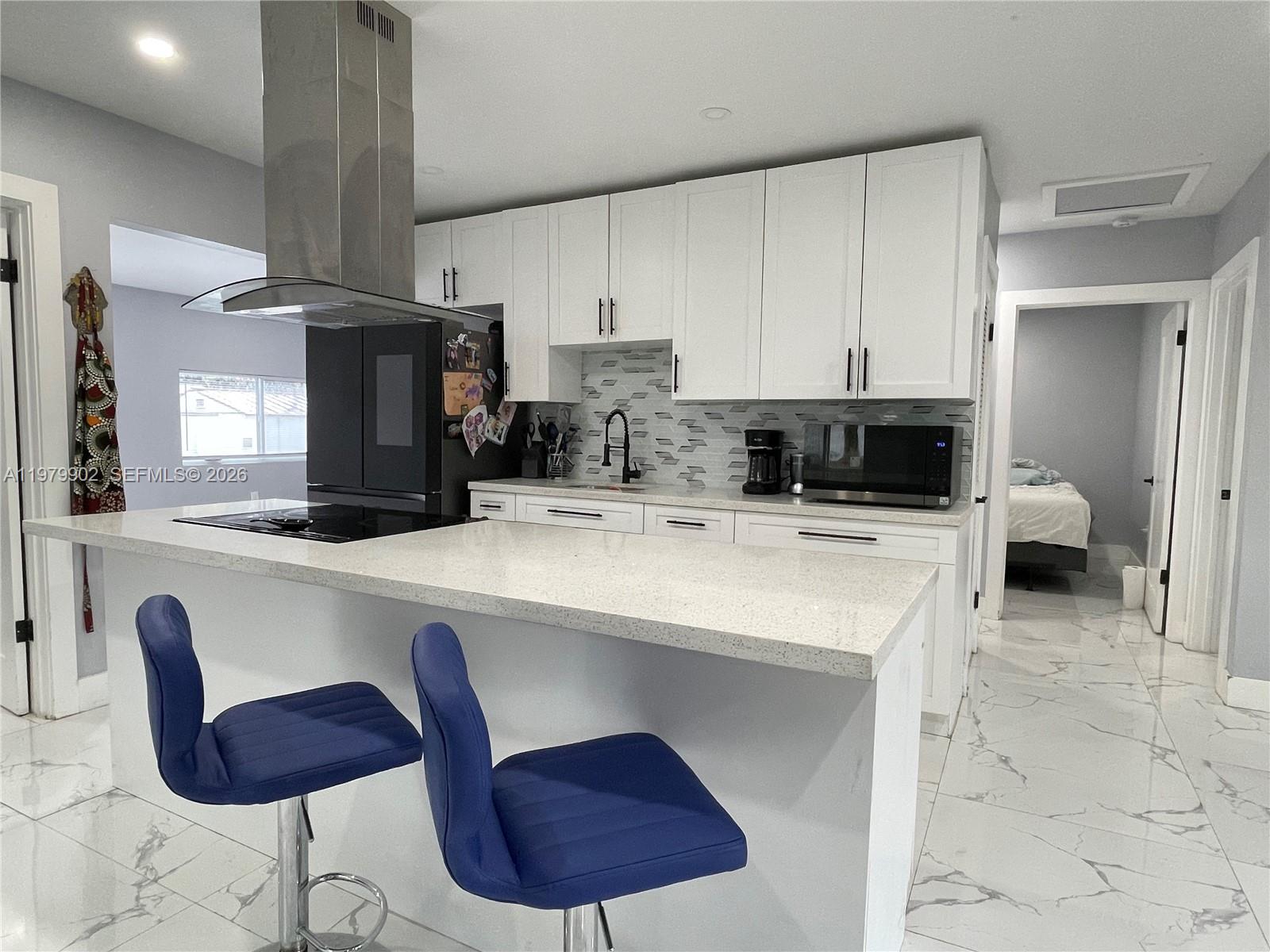 NORTH SHORE HEIGHTS - Residential