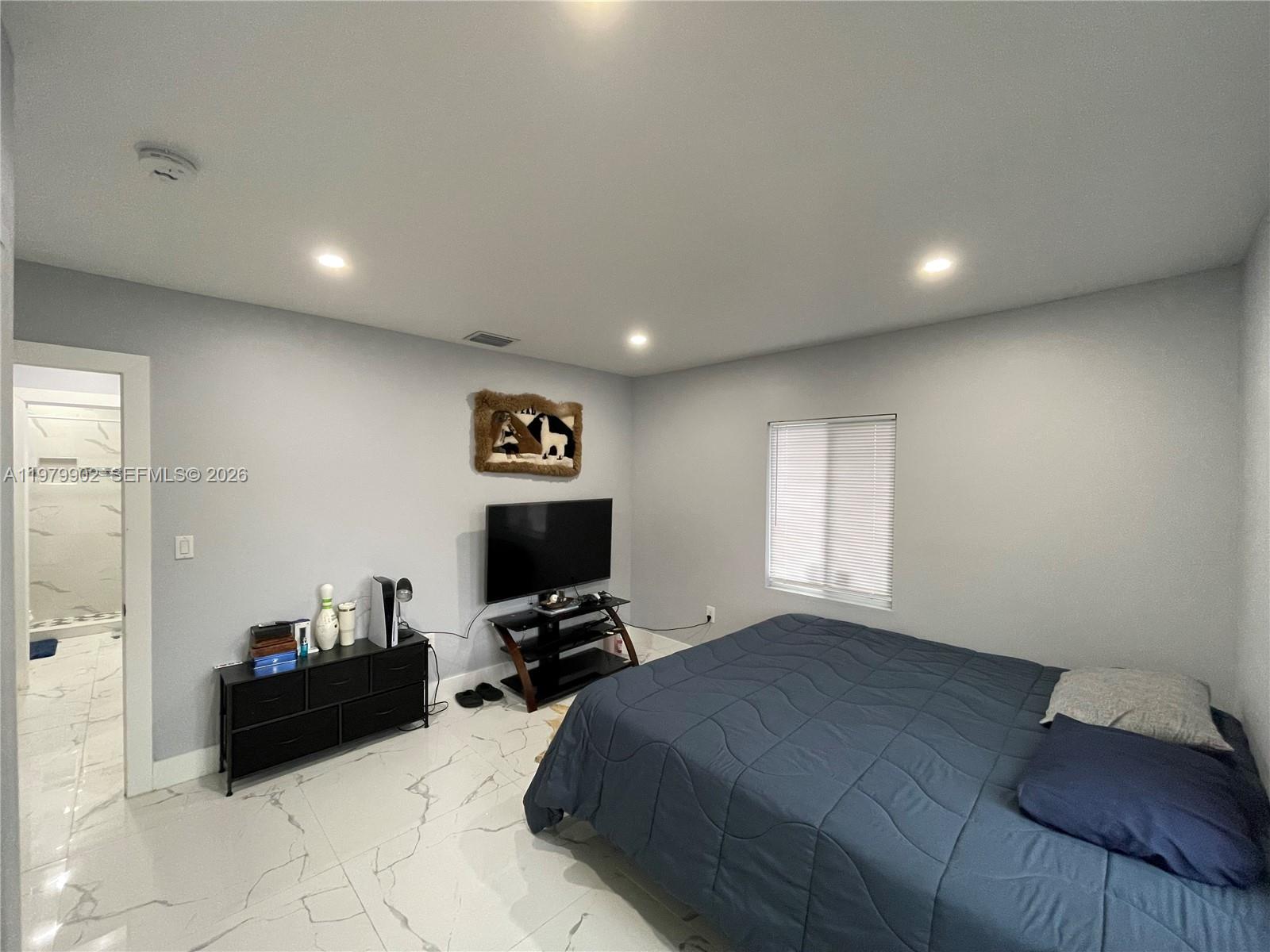 NORTH SHORE HEIGHTS - Residential