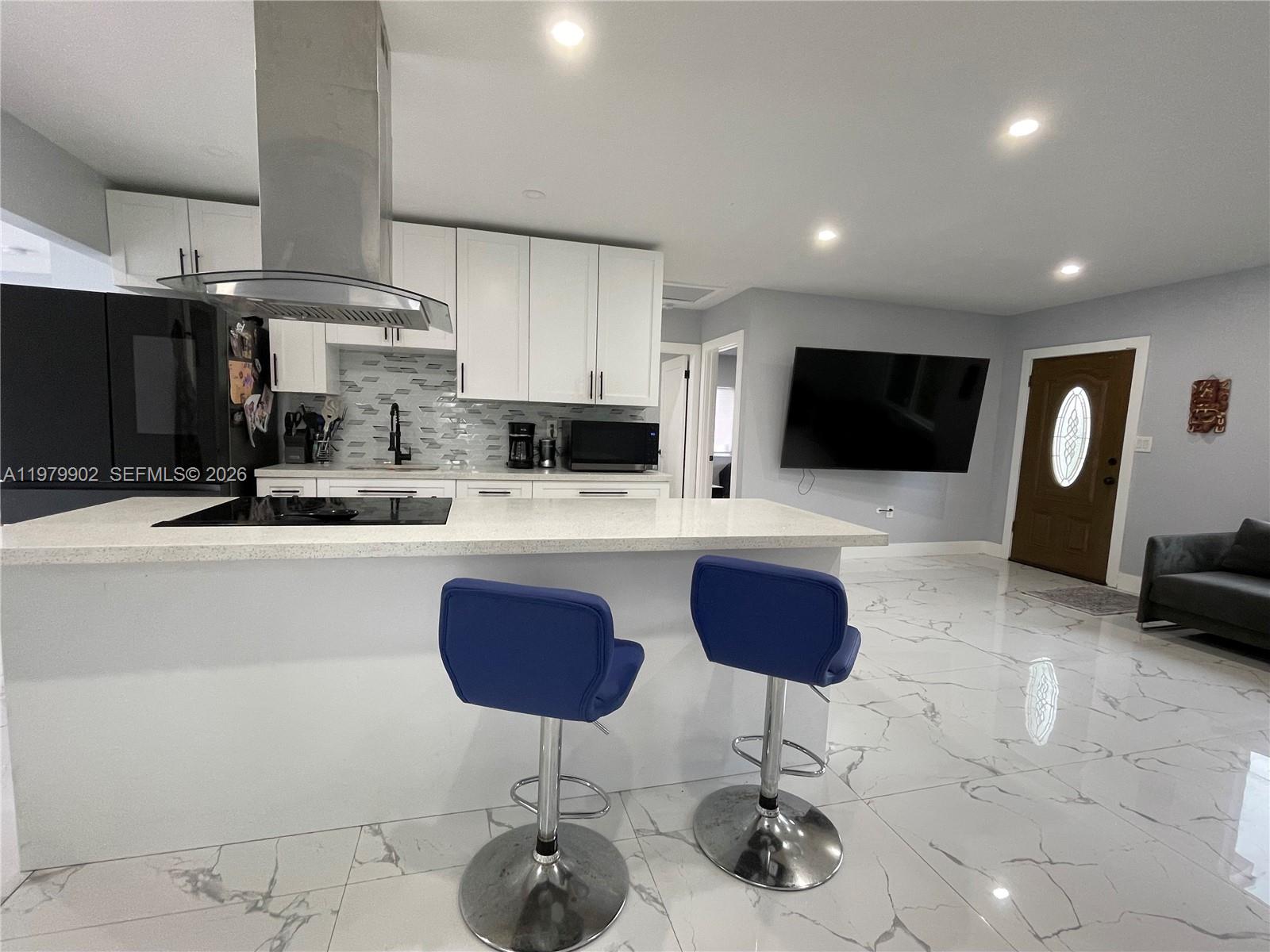 NORTH SHORE HEIGHTS - Residential