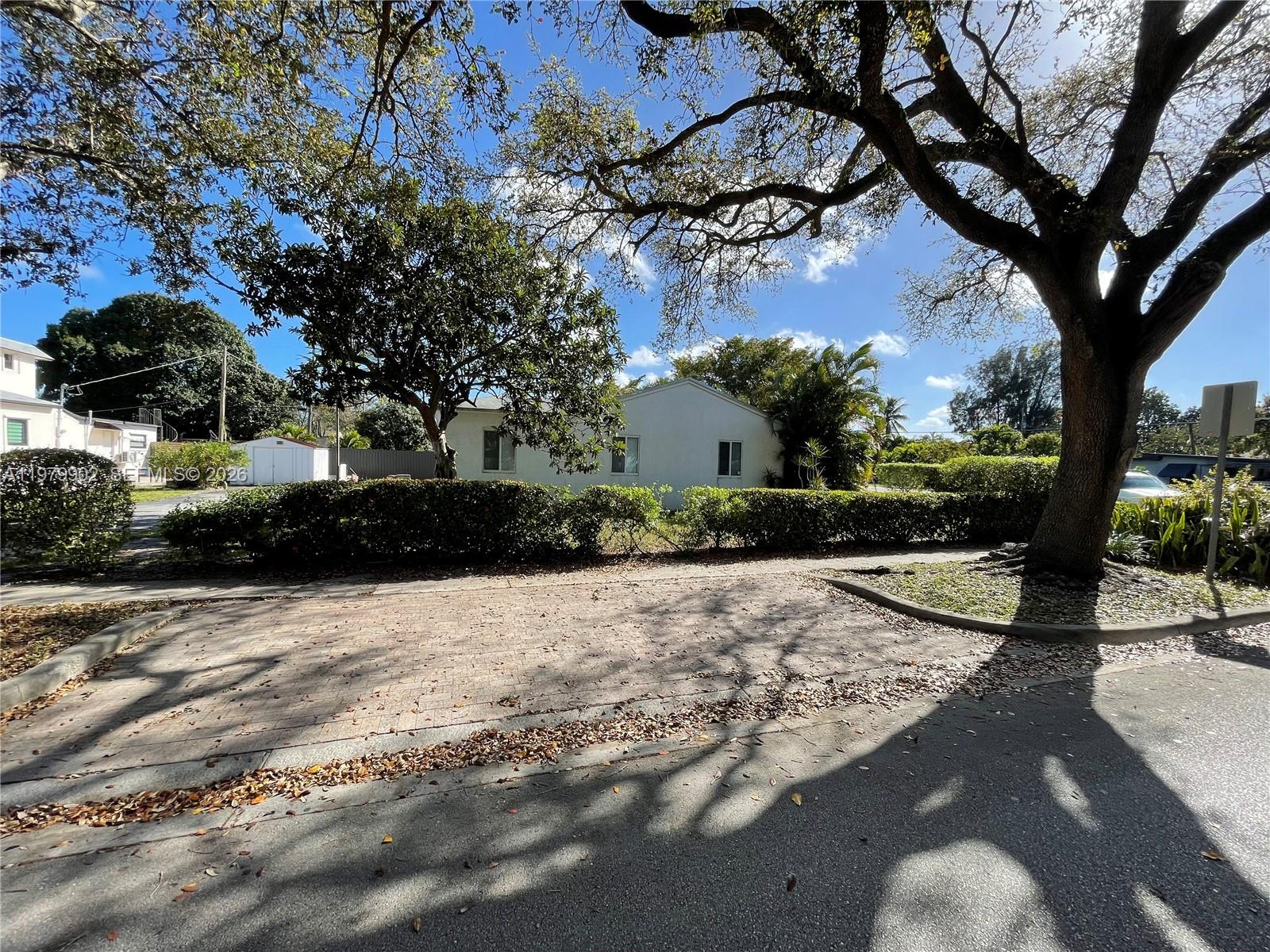 NORTH SHORE HEIGHTS - Residential