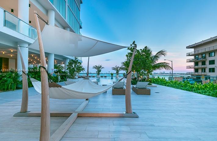 BISCAYNE BEACH CONDO - Residential Lease