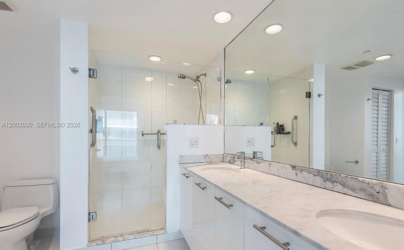 500 BRICKELL WEST CONDO - Residential Lease