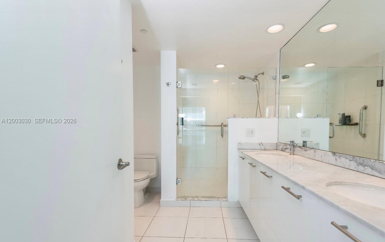 500 BRICKELL WEST CONDO - Residential Lease