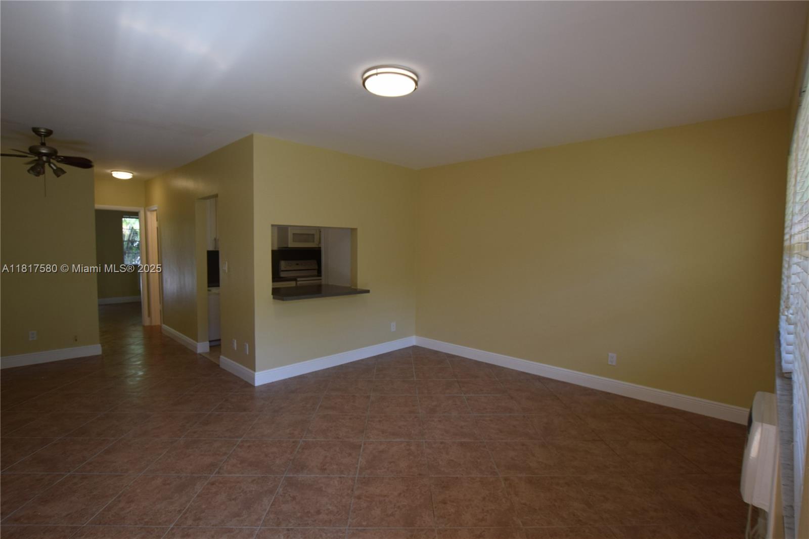 Address Not Disclosed, Hollywood, Broward County, Florida - 1 Bedrooms  
1 Bathrooms - 