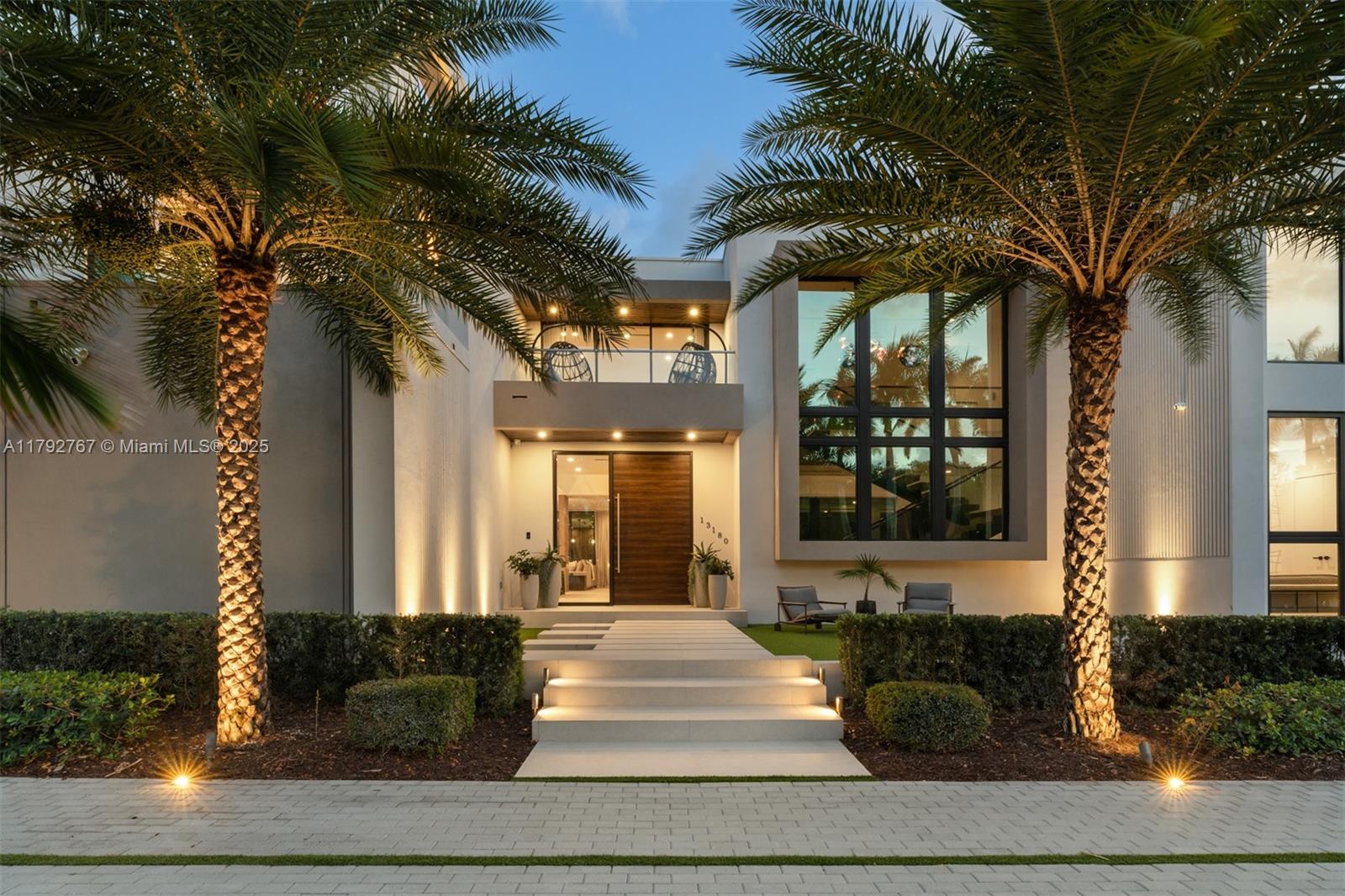 OLD CUTLER POINT - Residential