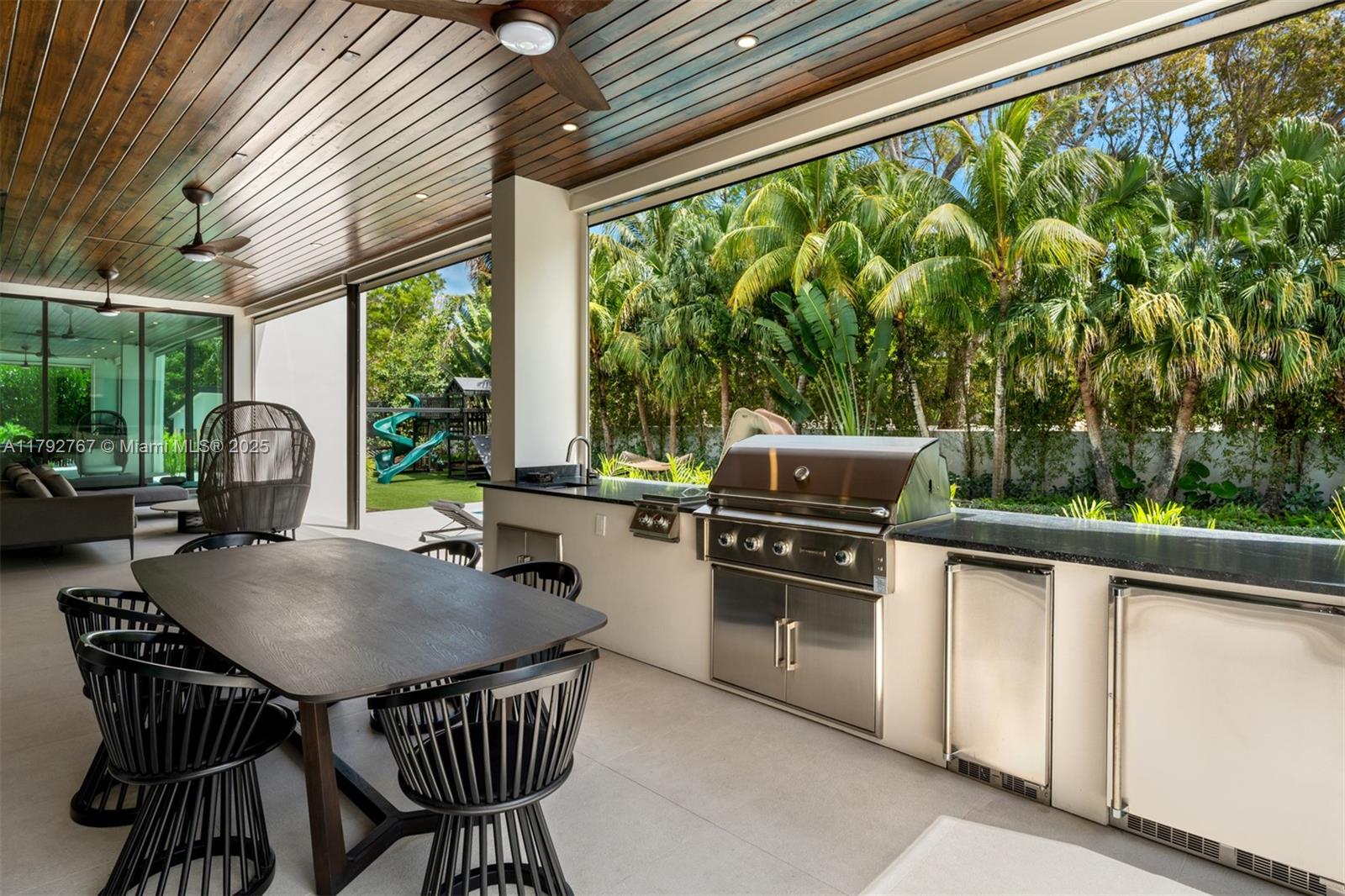 OLD CUTLER POINT - Residential