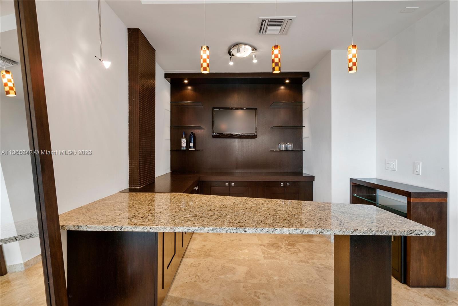 SPIAGGIA OCEAN CONDO - Residential Lease