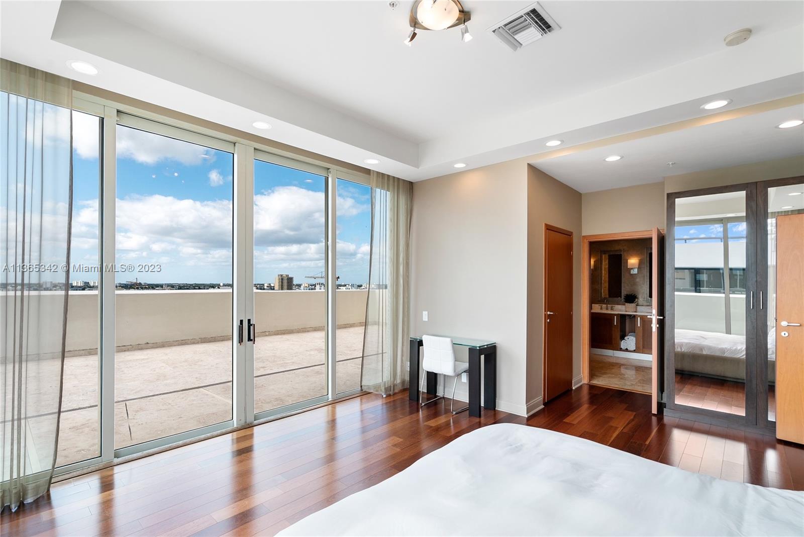 SPIAGGIA OCEAN CONDO - Residential Lease