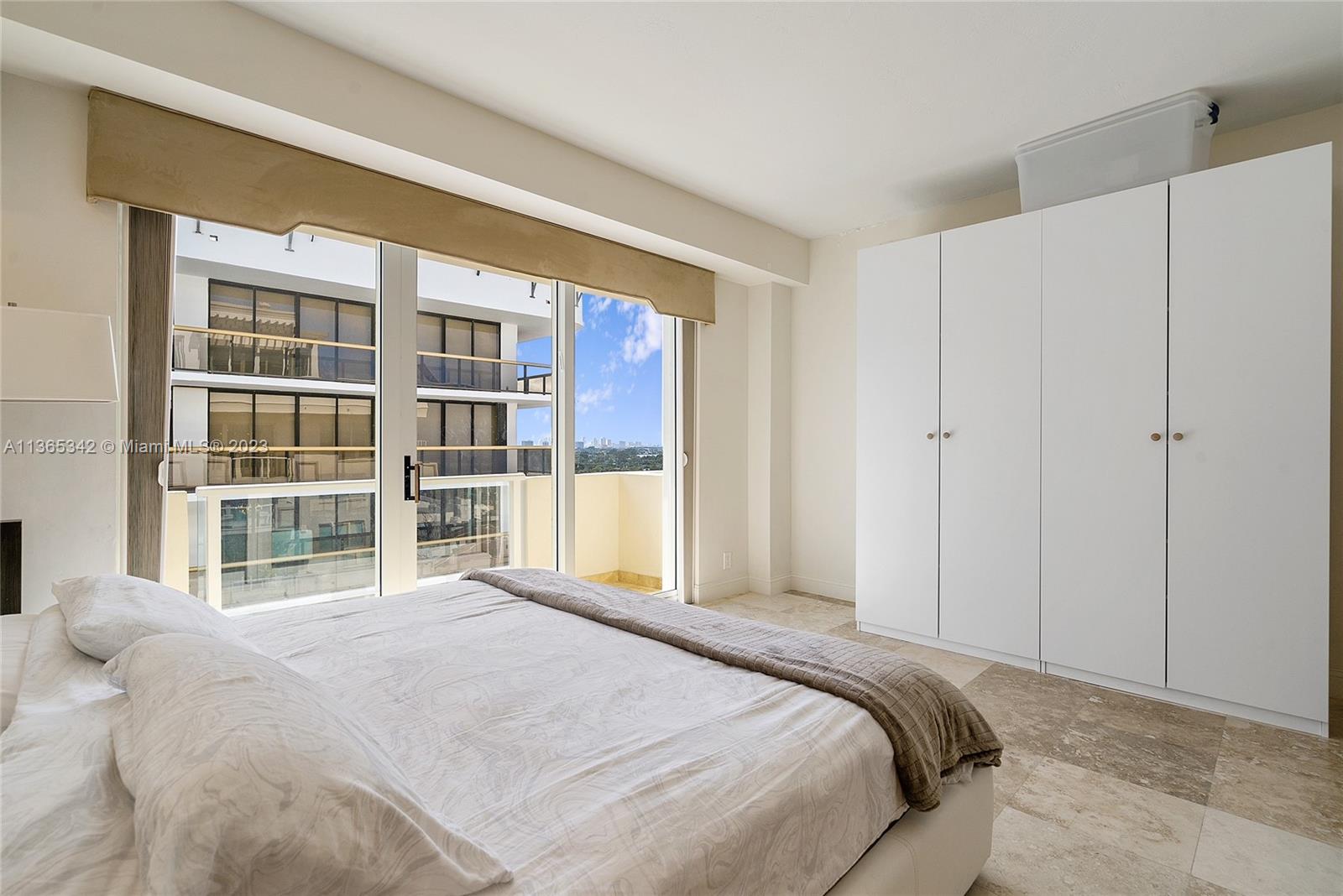 SPIAGGIA OCEAN CONDO - Residential Lease