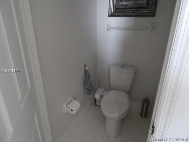 LAKES BY THE BAY CEE - Residential Lease